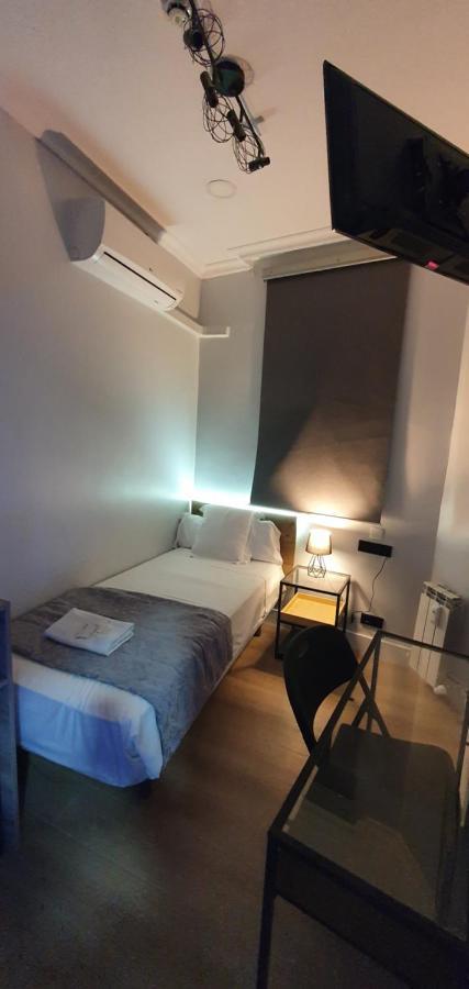 Ch Otello Rooms I - Madrid Ngoại thất bức ảnh