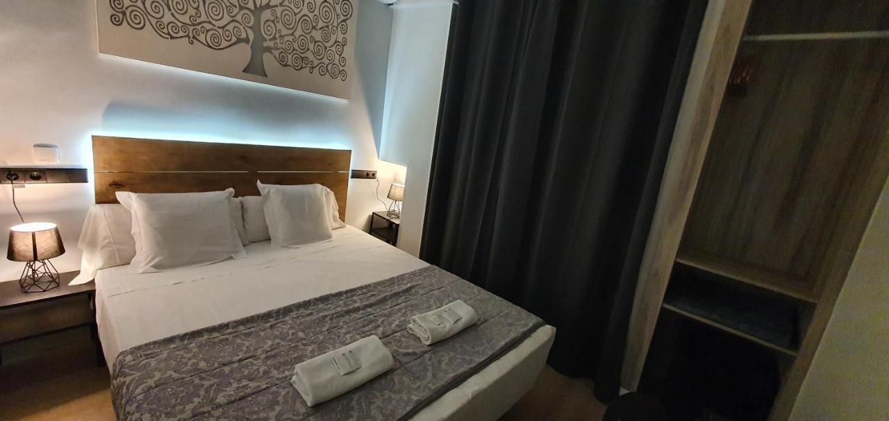 Ch Otello Rooms I - Madrid Ngoại thất bức ảnh